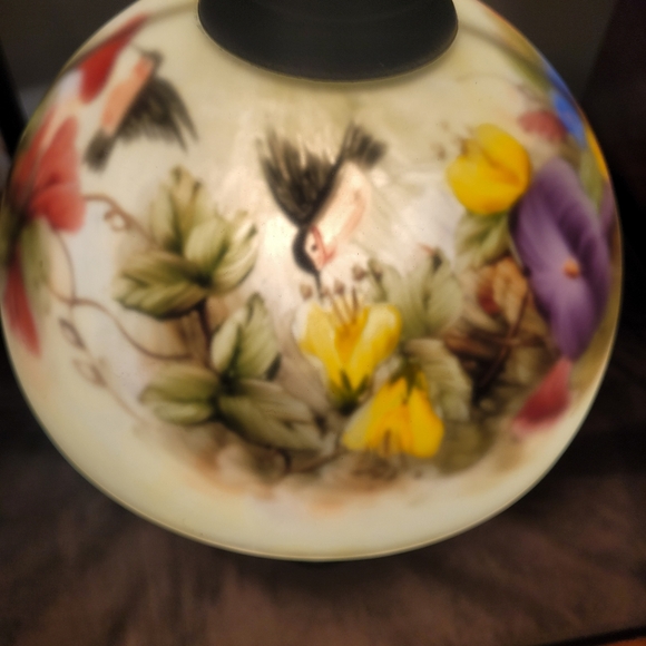 Vintage Antique Table Top Lamp Floral Stained Glass Table Lamp - Picture 8 of 12